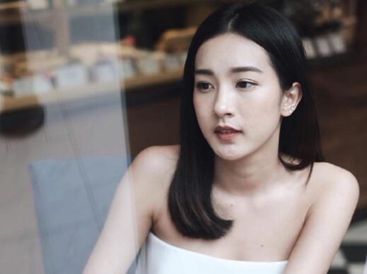 十句情话打动女人心