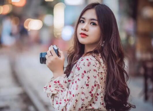 怎么才能让美女喜欢上自己